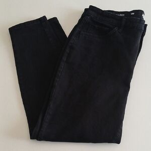 (#2) Sonoma Curvy Skinny Black Jeans ~ Szie 18W